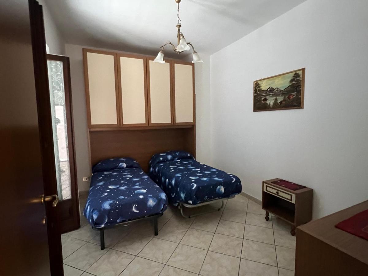 Apartamento Il Vicolo Revello Exterior foto