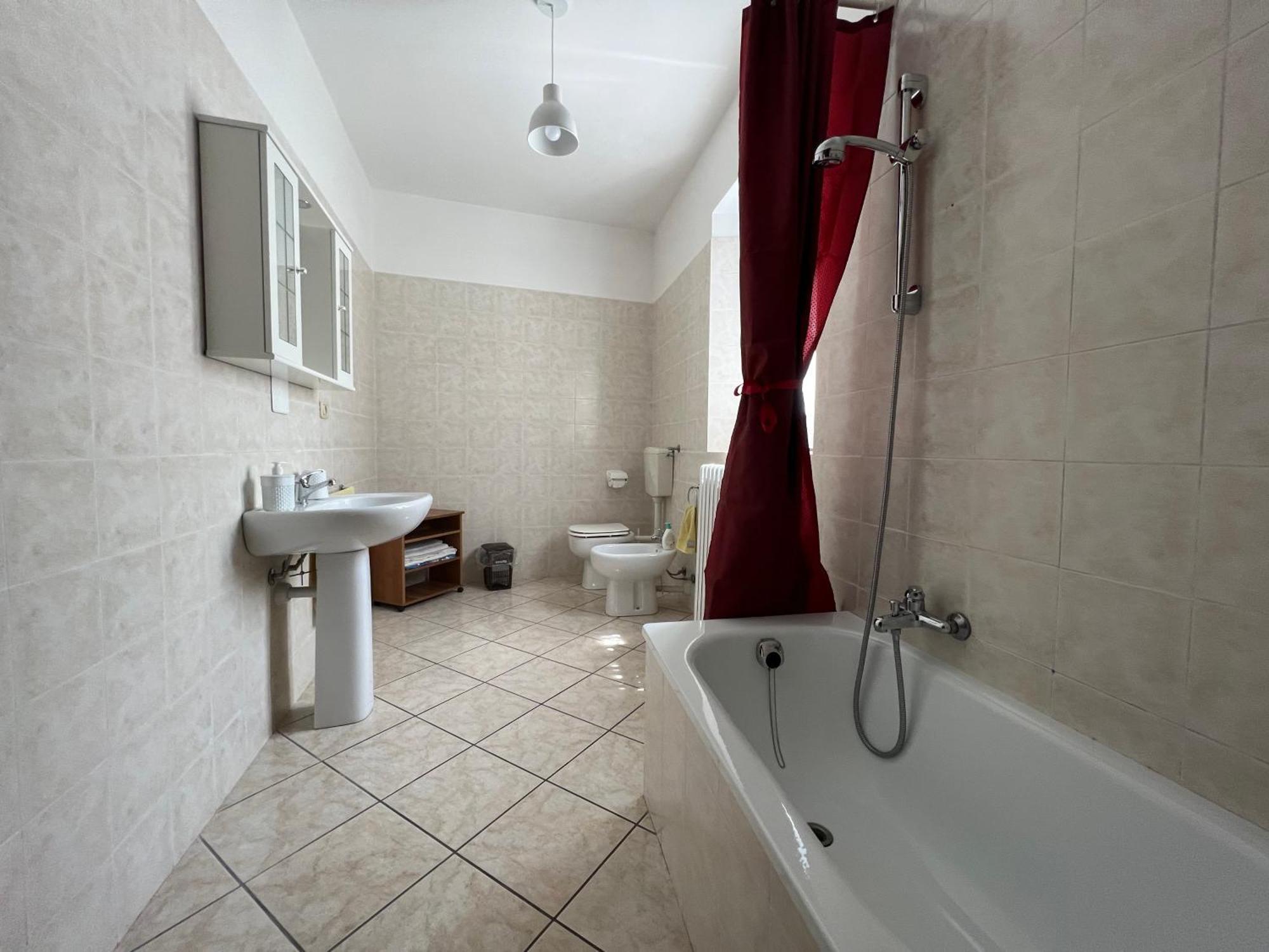 Apartamento Il Vicolo Revello Exterior foto